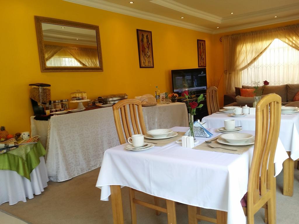 Alicia'S B&B Roodepoort Eksteriør bilde